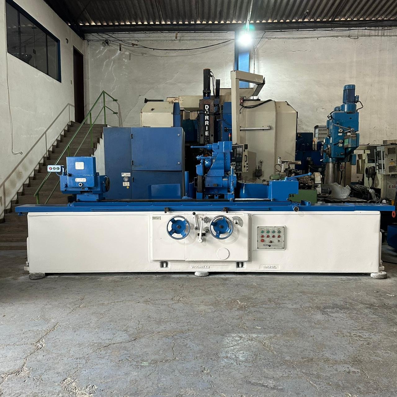 Retífica Cilíndrica Vigoreli RUV.400.2000