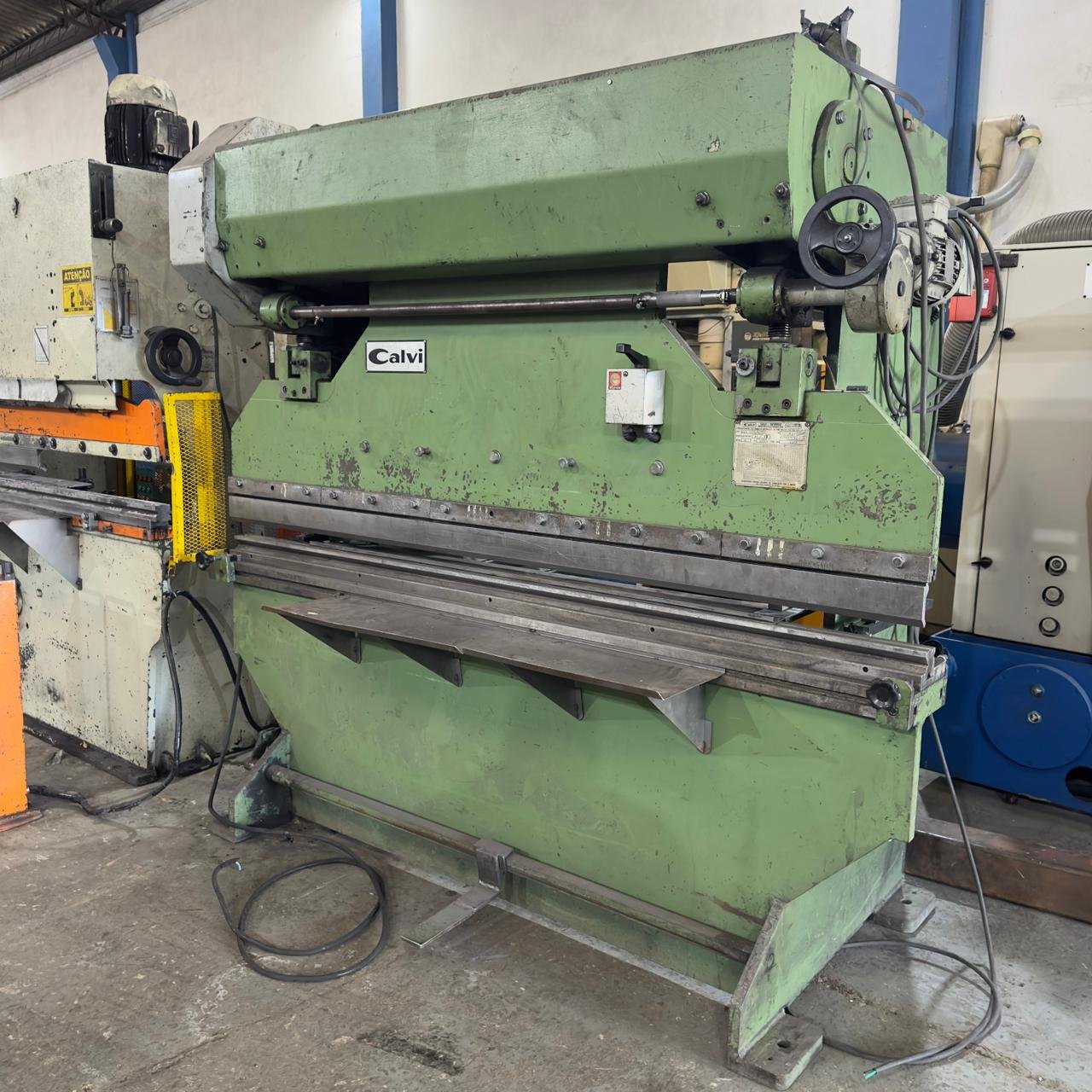 Dobradeira Mecânica Calvi PVM 1550/2050